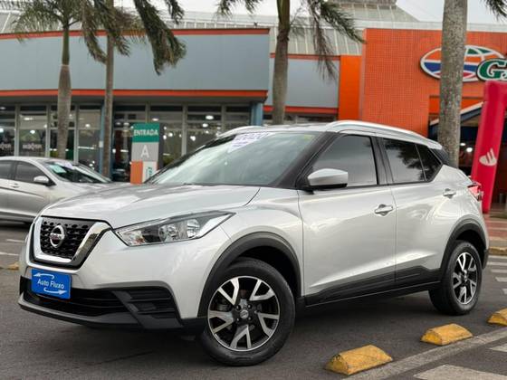 NISSAN KICKS 1.6 16V FLEXSTART S 4P XTRONIC NISSAN KICKS 1.6 16V FLEXSTART S 4P XTRONIC